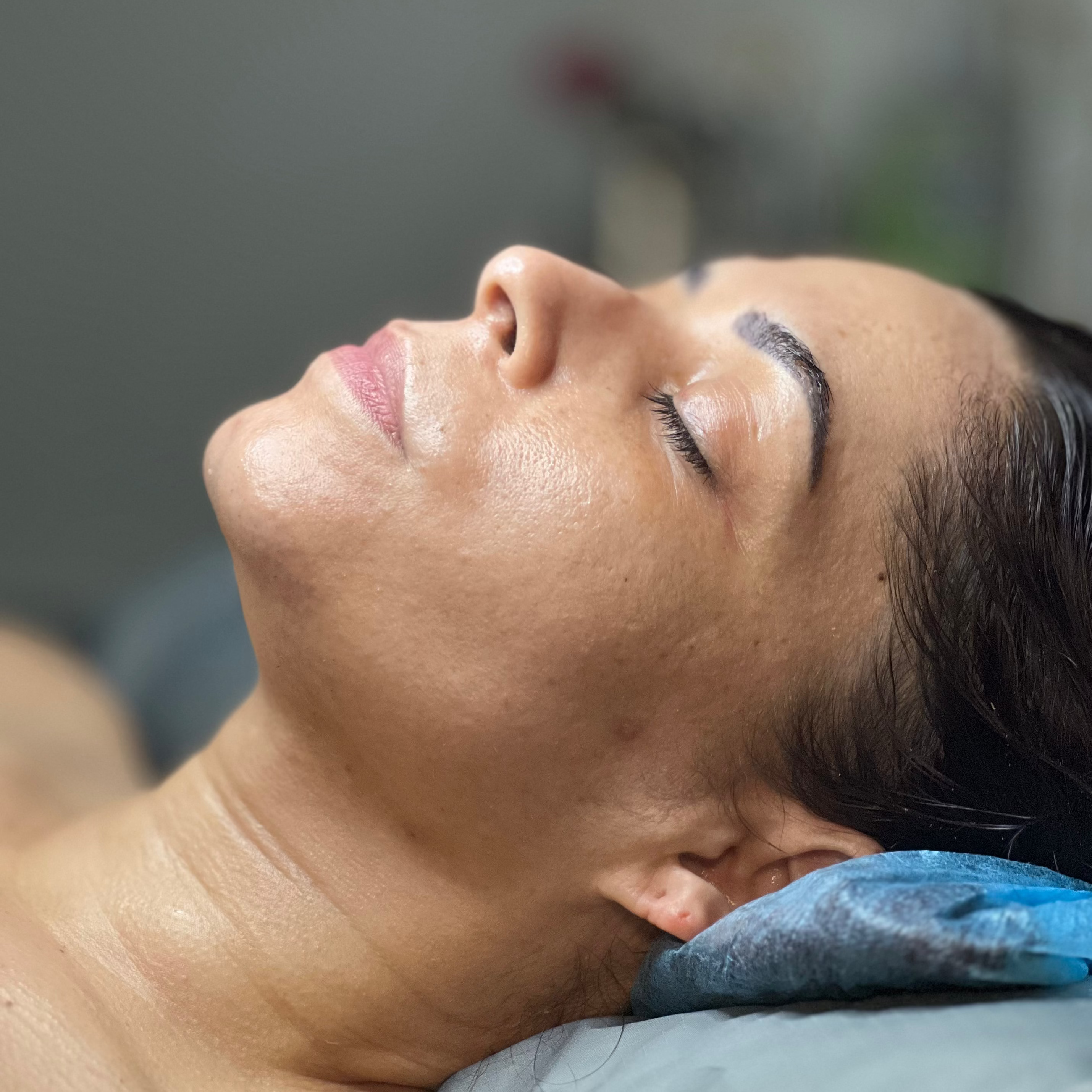 Essential Customized Facial